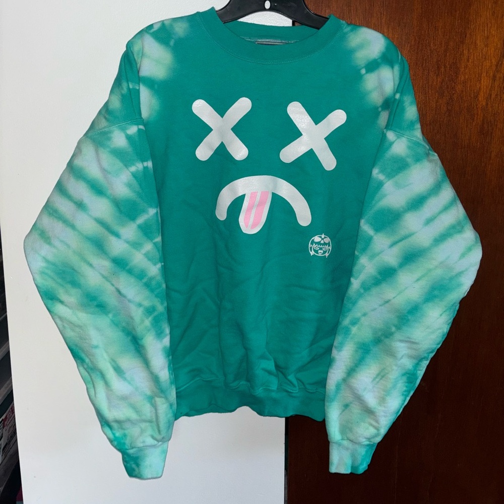 Green Tie-Dye Crewneck Sweatshirt with Graphic
